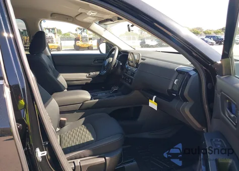 2025 Nissan Pathfinder S 4Wd z USA, uszkodzony, nr VIN 5N1DR3AC8SC308077